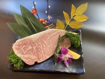 (中文) 能坐20名的日式围炉座位